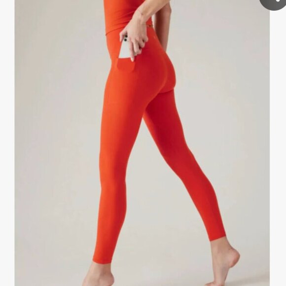 Athleta M Transcend Stash Tight Medium Larkspur Red (Orange) - Picture 1 of 5